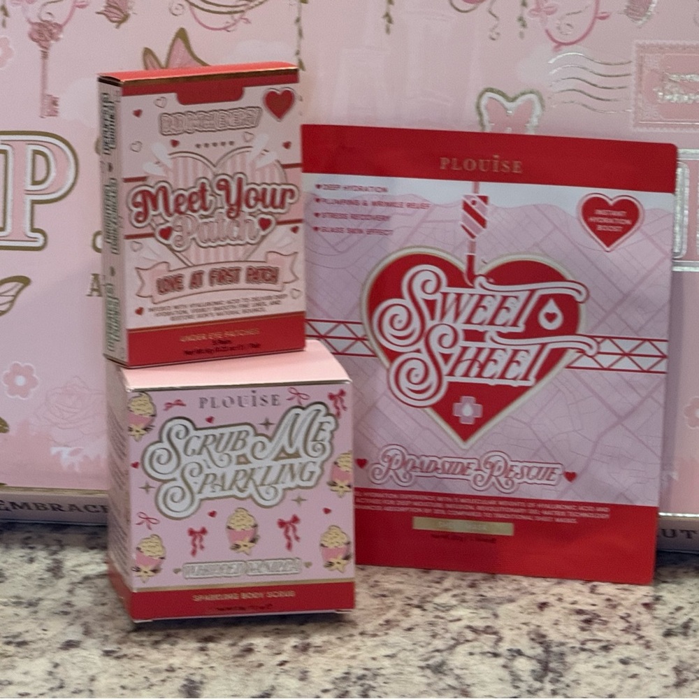 P.Louise Pink & Red Bundle…Body Scrub, under eye patches, sheet mask. New items - Picture 4 of 16